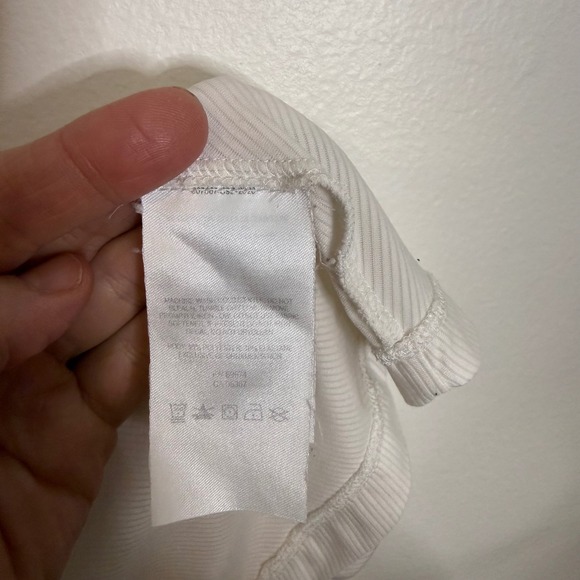 Mountain Hardwear WickQ White Striped Short Sleeve T-Shirt XL - Picture 5 of 10